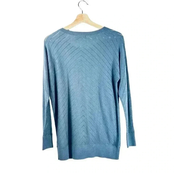 Banana Republic Textured Knit Crewneck Sweater Dusty Blue women Size M - Picture 2 of 7